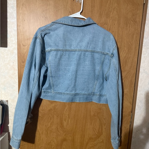 Re/Done Trucker Cropped Denim Jacket - Picture 3 of 4